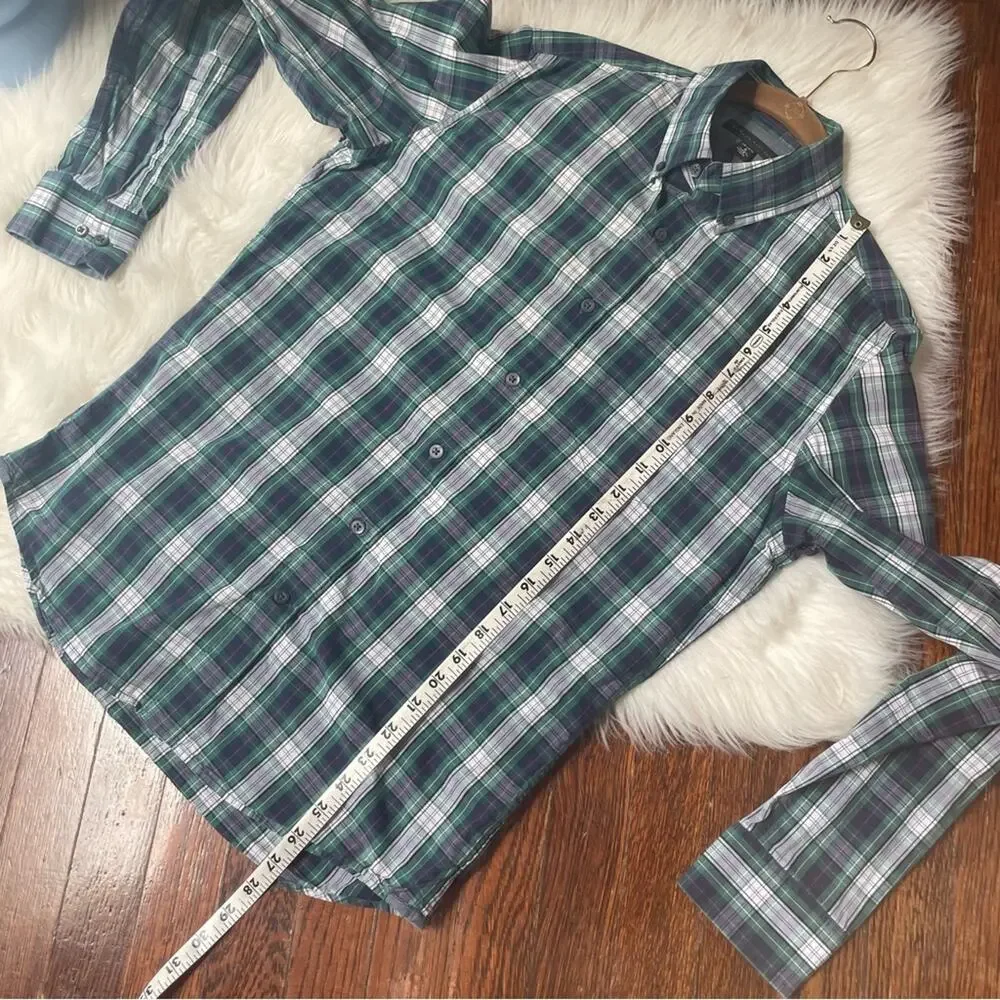 Banana Republic Green & Navy Plaid Button Up Shirt Size Small